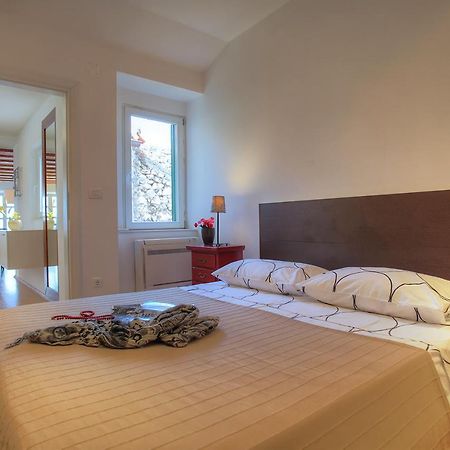 Casa Marina Apartments Szybenik Zewnętrze zdjęcie