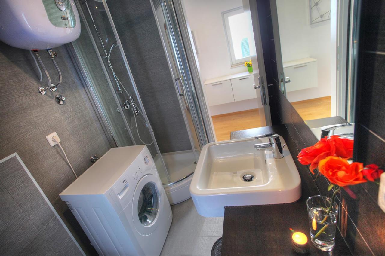 Casa Marina Apartments Szybenik Zewnętrze zdjęcie