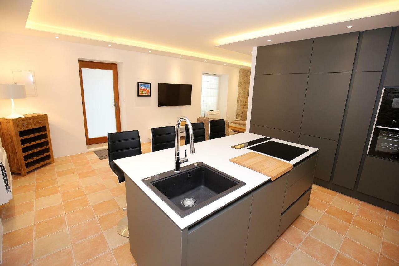 Casa Marina Apartments Szybenik Zewnętrze zdjęcie